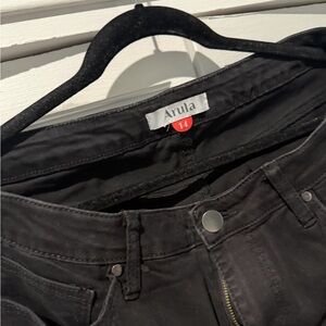 Women’s Black Jeans - Classic Straight Fit